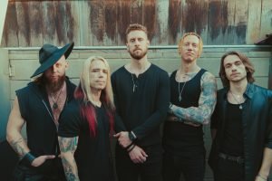 Noticias | Velvet Chains estrena su nuevo single “Hurt Me”