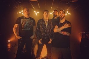 Noticias | Pabellón presenta “Vultures”