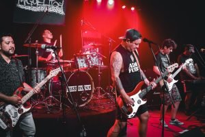 Noticias | Miguelitos estrenó su nuevo disco “Bailando con el dolor”