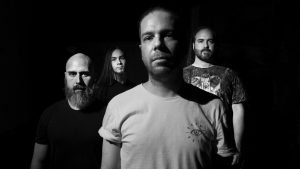 Noticias | Intensidad y potencia en escena: All Tomorrows estrena impactante sesión en vivo junto a Torque Records