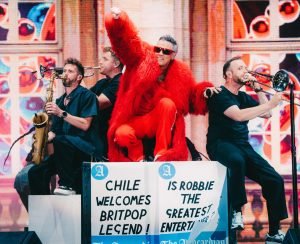 Review | Robbie Williams, el showman que convirtió La Florida en una fiesta inolvidable