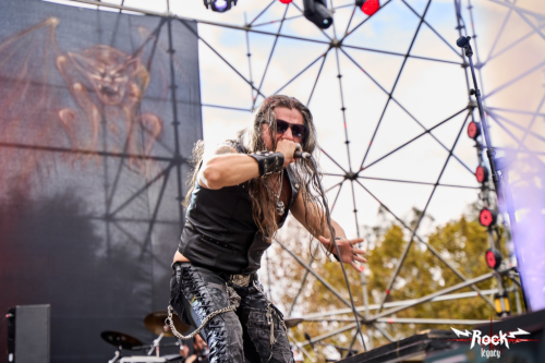 219707FC-1596-4440-886C-89063E15C54D