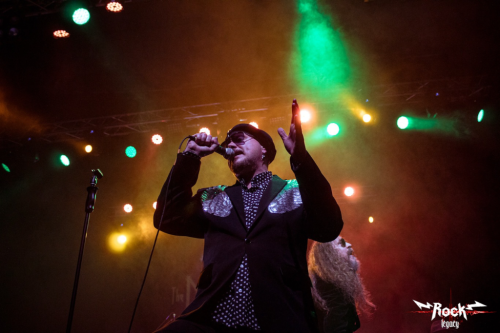 963C9AAC-09F6-4072-A60D-37D6704A6E06