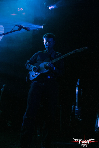 A5B2DEBF-3E80-4977-8B5C-7C9776A6B961