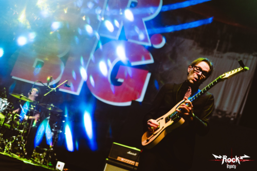 AD9427DB-B821-4EBD-8395-412103E4DD16