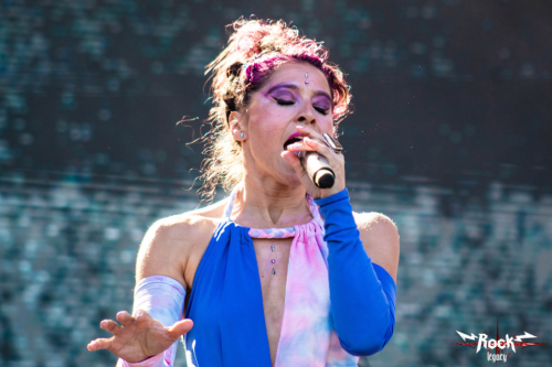 B68F92E3-2A0B-4F76-9A8C-2042A7A9F896