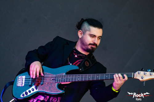 E1DF3EC2-8A20-46A4-AF45-50A68E37E89B