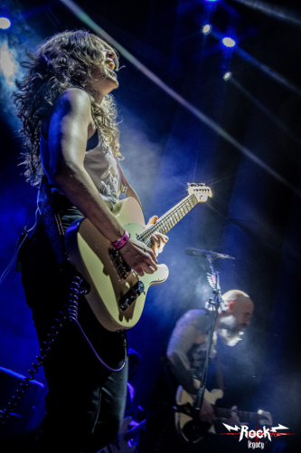 LOGO-HORIZONTAL.zip-8