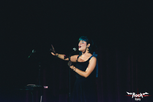 LOGO-VERTICAL.zip-2 (1)