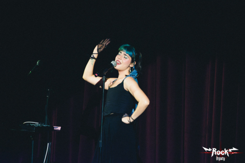 LOGO-VERTICAL.zip-4 (1)